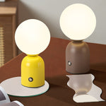 Luminária de mesa Redonda em Acrílico LED Estilo Escandinavo com Conexão USB para Quarto