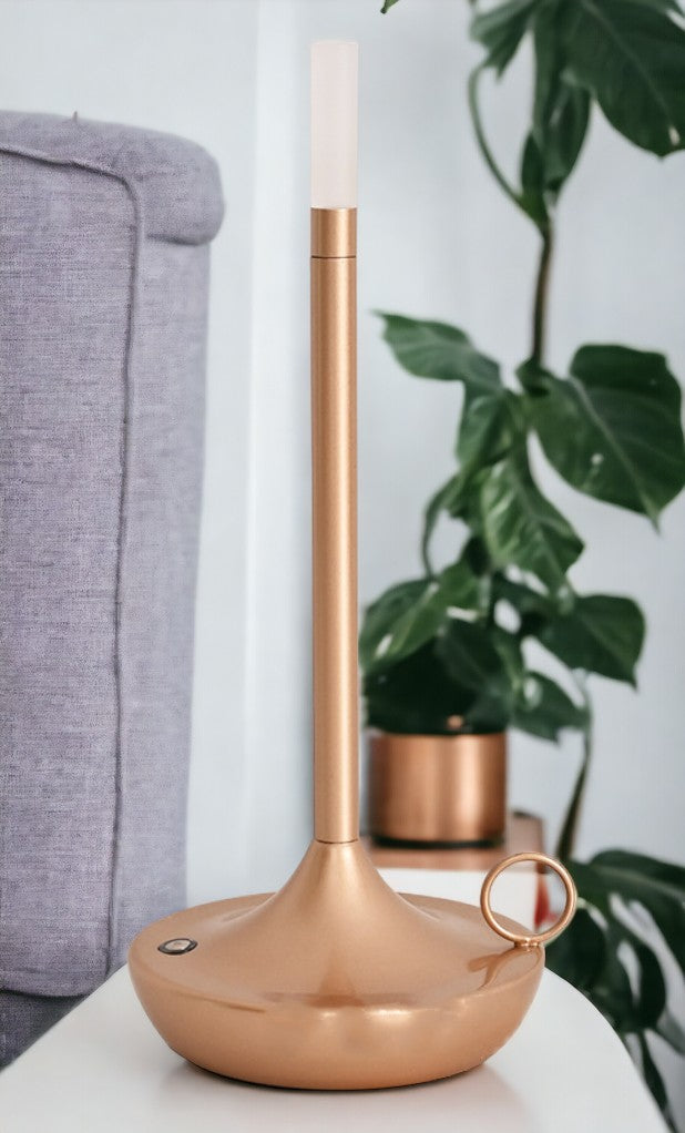 Luminária de mesa Táctil em Forma de Vela Recarregável - Perfeita para Camping, Escritórios, Cafés, Restaurantes e Muito Mais - Luz LED Duradoura com 3 Intensidades de Iluminação