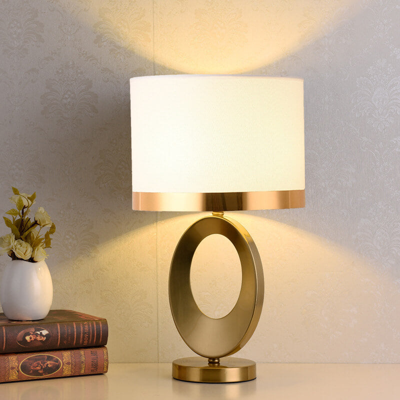 Luminária de mesa com Base de Anel de Tecido Elegante e Contemporânea Branco com acabamento dourado