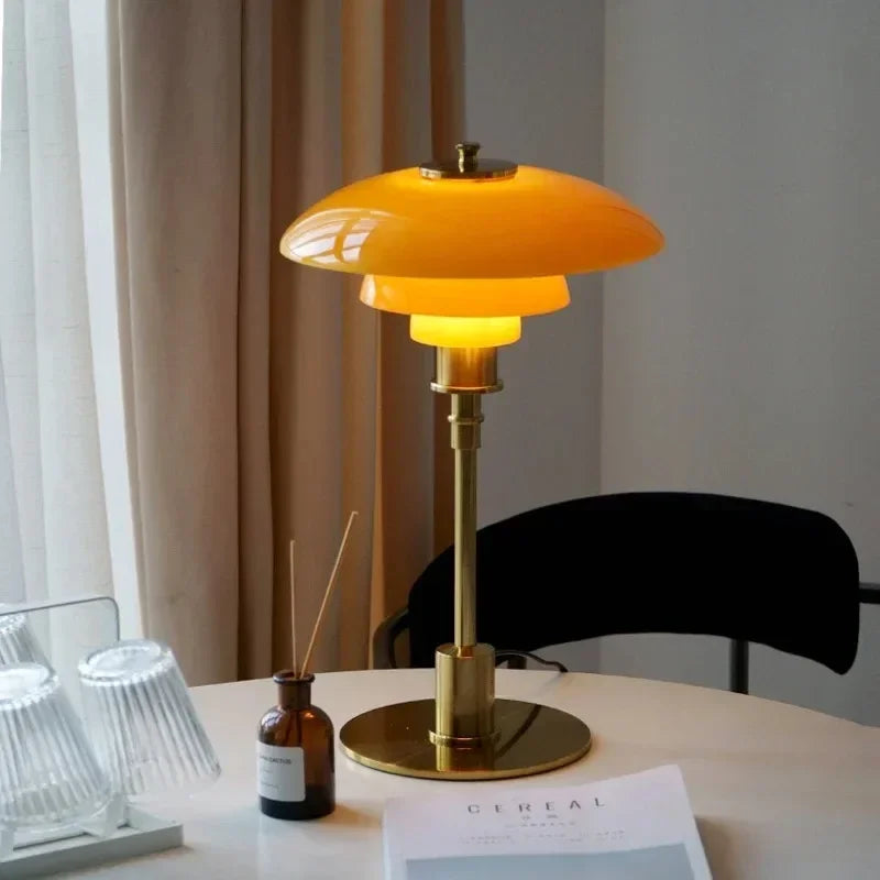 Luminária de mesa de vidro escandinavo – Iluminação LED simples para sua casa