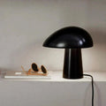 Luminária de mesa elegante com design escandinavo encantador