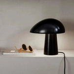 Luminária de mesa elegante com design escandinavo encantador