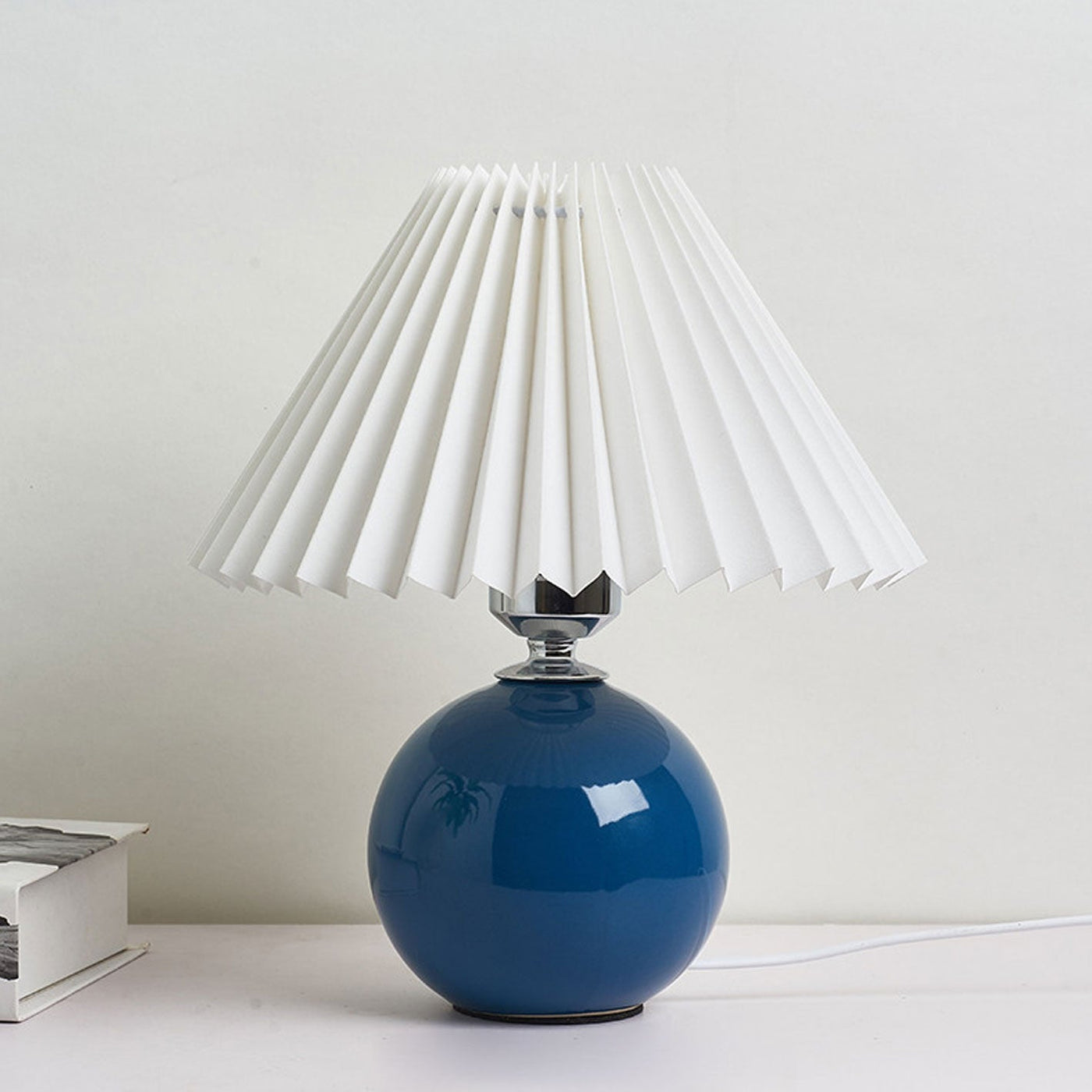 Luminária de mesa em cerâmica plissada estilo nórdico Azul Branco Interruptor de Botão