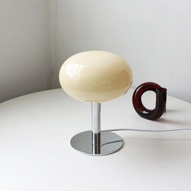 Luminária de mesa em vidro creme estilo vintage - Modelo redondo nórdico para ambientes aconchegantes.