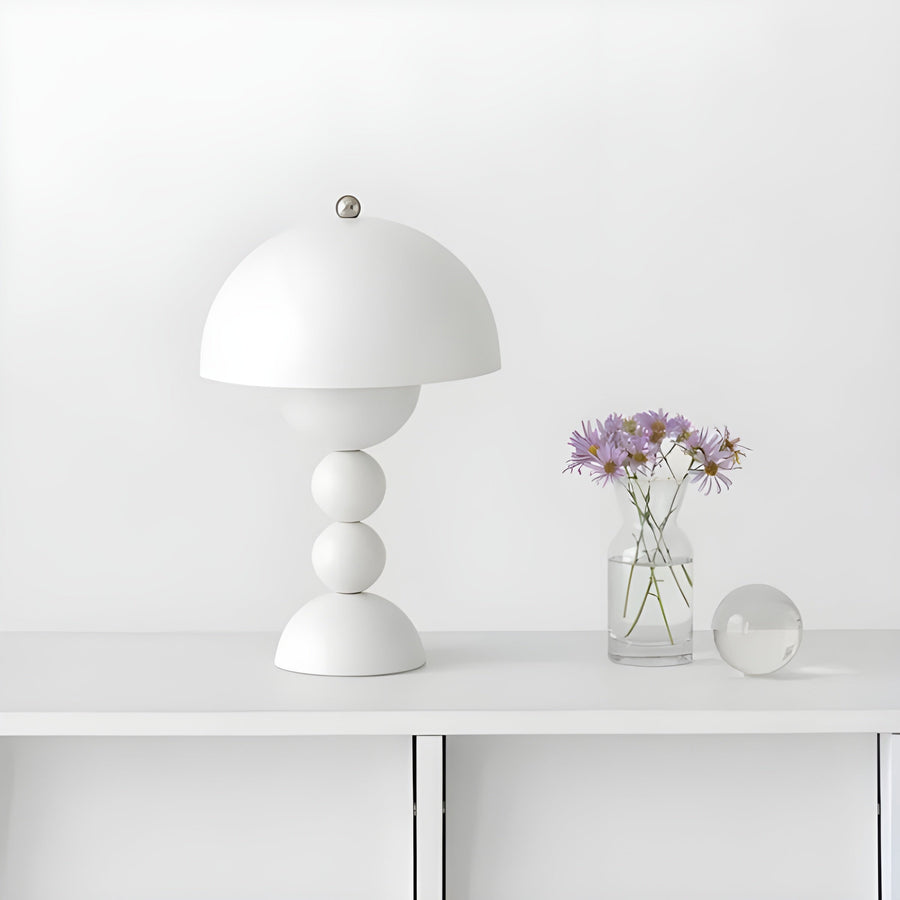 Luminária de mesa estilo escandinavo - FloraBrilho