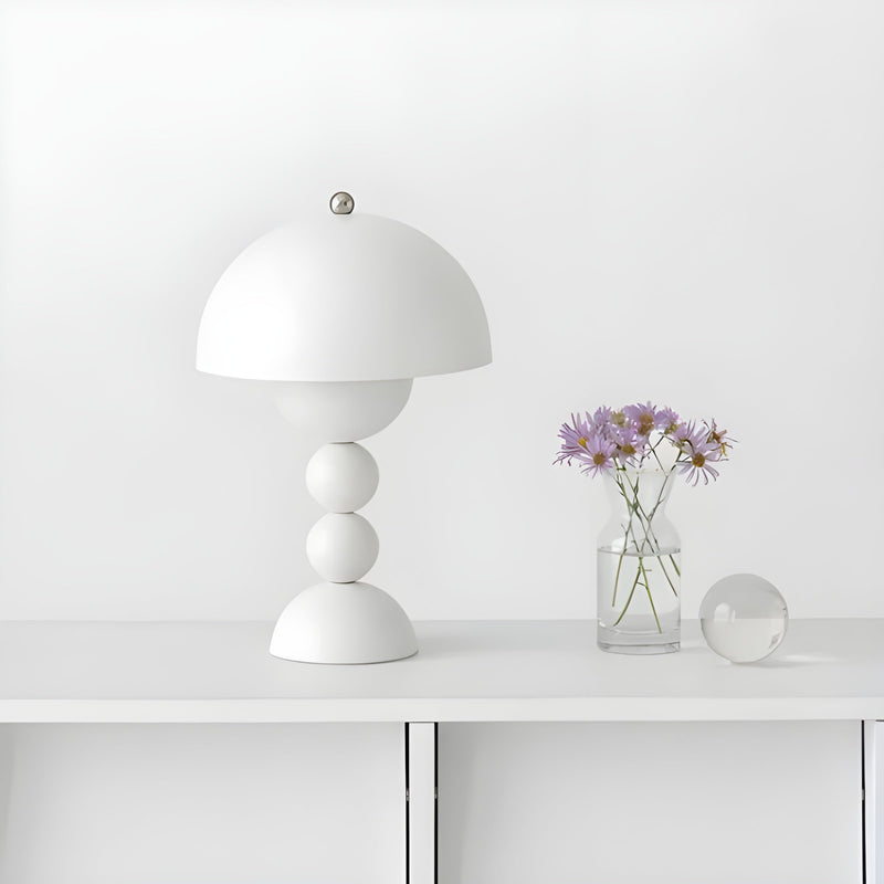 Luminária de mesa estilo escandinavo - FloraBrilho