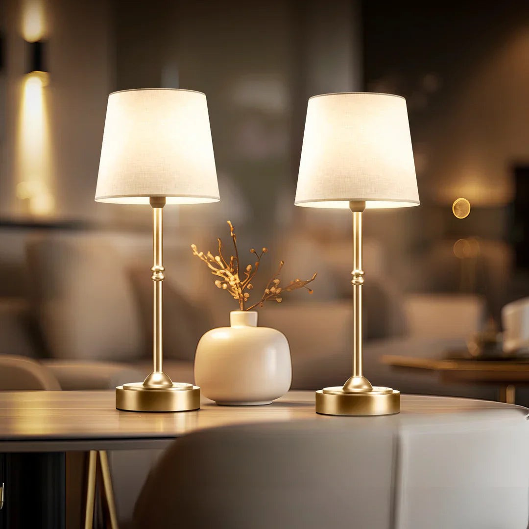 Luminária de mesa moderna em dourado - Abajur de tecido dimerizável para cabeceira.