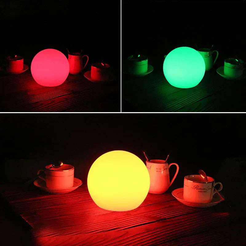 Luminária de mesa sem fio RGB com controle remoto - Abajur recarregável com 16 opções de cores para ambientação.