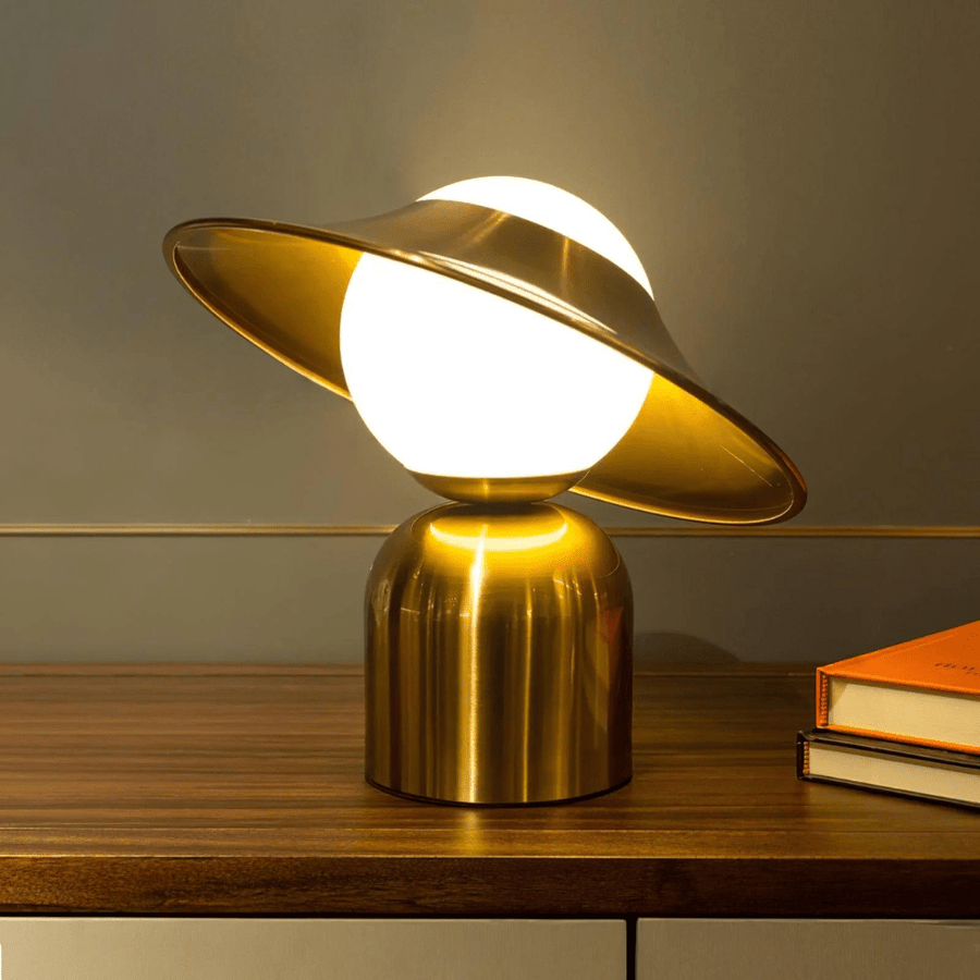 Luminária de mesa sofisticada Hommfer - Acabamento Dourado em Luz Convencional para Quarto/Sala de Estar