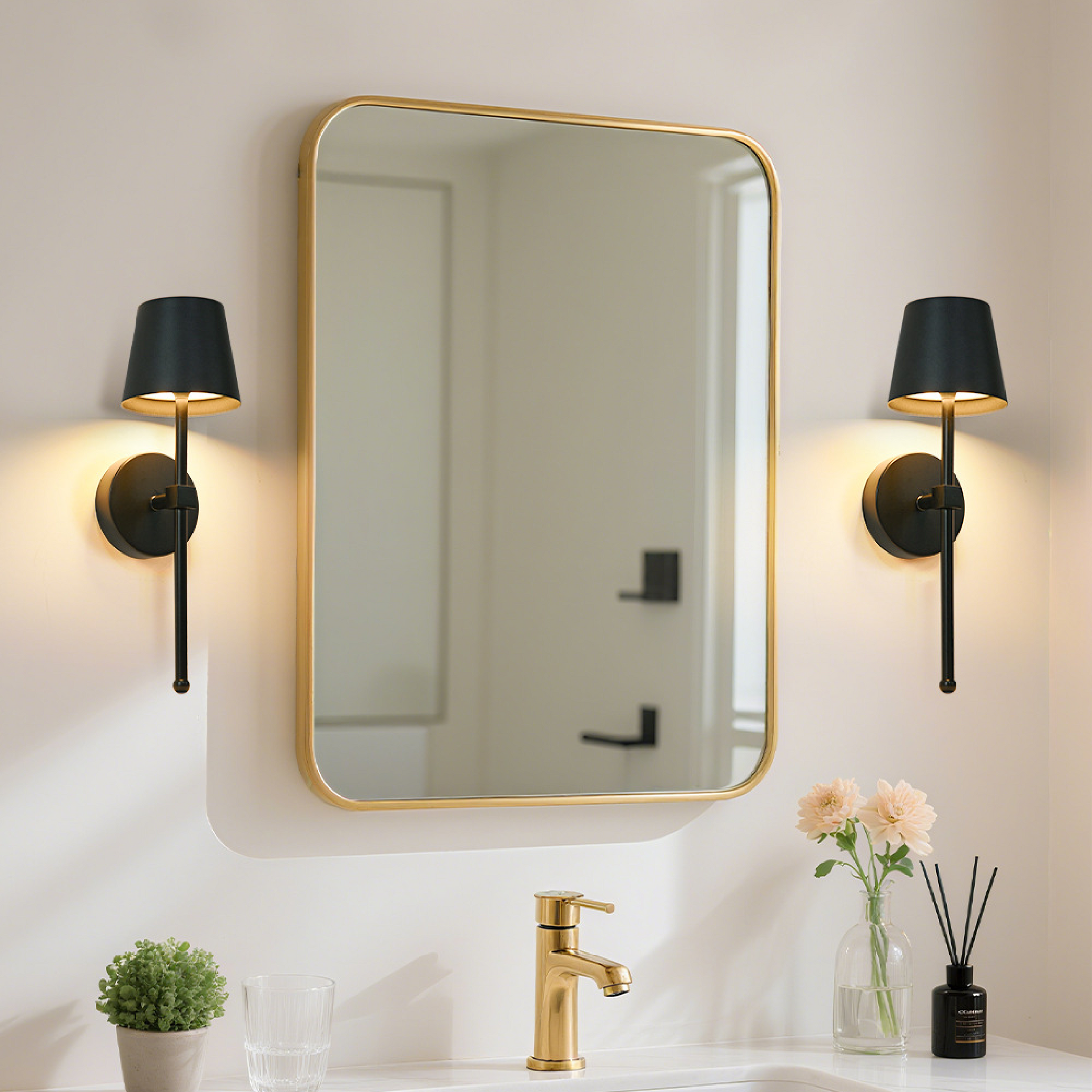 Luminária de parede | Elegante lâmpada sem fio com design contemporâneo e iluminação suave para ambientes sofisticados.