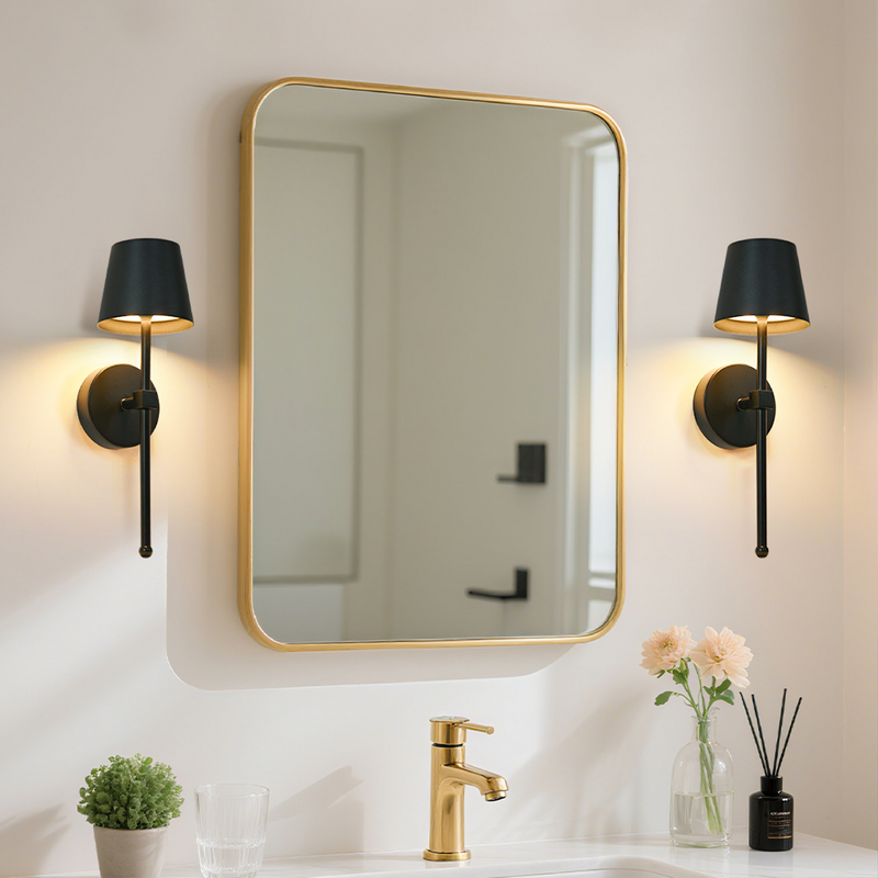 Luminária de parede | Elegante lâmpada sem fio com design contemporâneo e iluminação suave para ambientes sofisticados.