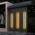 Luminária de parede LED Externa em Alumínio Escovado com Design Moderno e Linhas Minimalistas para Ambientes Sofisticados. 120 cm