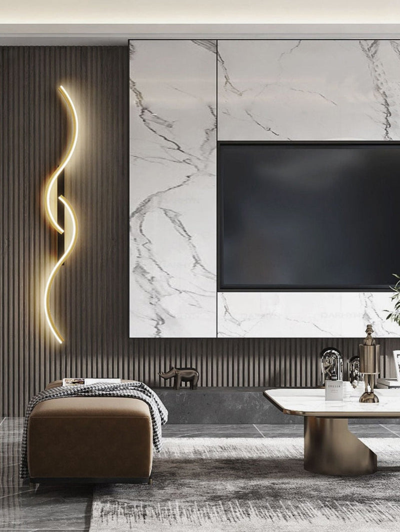 Luminária de parede LED contemporânea com design artístico envolvente e iluminação suave que transforma ambientes. Preto Dourado