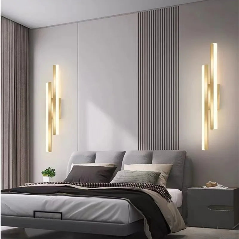 Luminária de parede LED em design minimalista com acabamento elegante para ambientes sofisticados.
