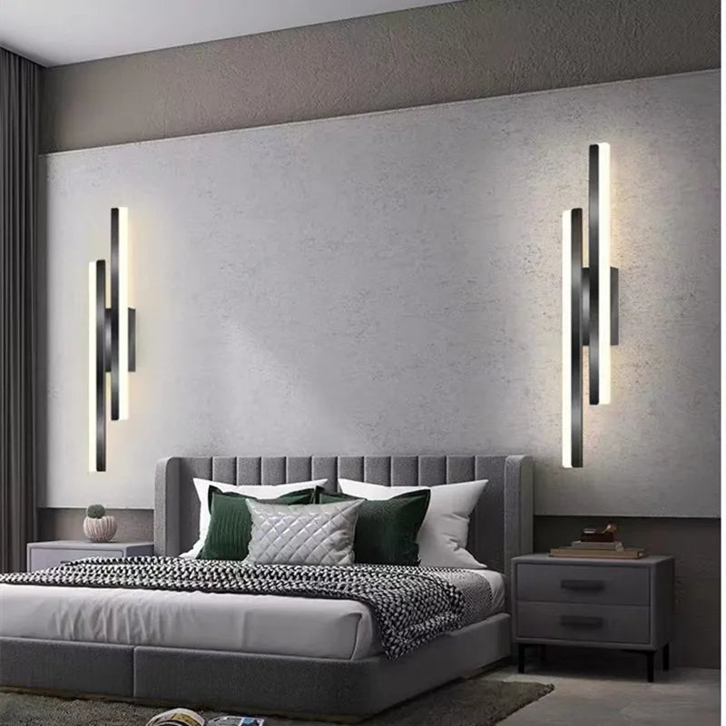 Luminária de parede LED em design minimalista com acabamento elegante para ambientes sofisticados.