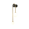 Luminária de parede arqueada em metal polido, ideal para iluminar com sofisticação e estilo ambientes contemporâneos.