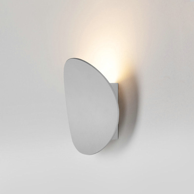 Luminária de parede contemporânea com iluminação suave e difusa, ideal para realçar espaços sofisticados (pacote com 4). 4x Branco