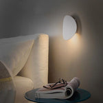 Luminária de parede contemporânea com iluminação suave e difusa, ideal para realçar espaços sofisticados (pacote com 4).
