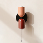Luminária de parede em vidro duplo, com iluminação suave e design contemporâneo que transforma ambientes. Rosa+Vermelho Zíper D12*H23CM