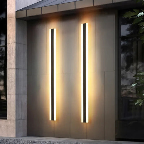 Luminária de parede moderna para exterior | Iluminação sofisticada e resistente às intempéries, com design contemporâneo e acabamento refinado. Branco quente