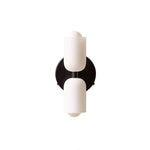 Luminária de parede nórdica de iluminação direcional, com design escandinavo sofisticado e acabamento refinado. Preto