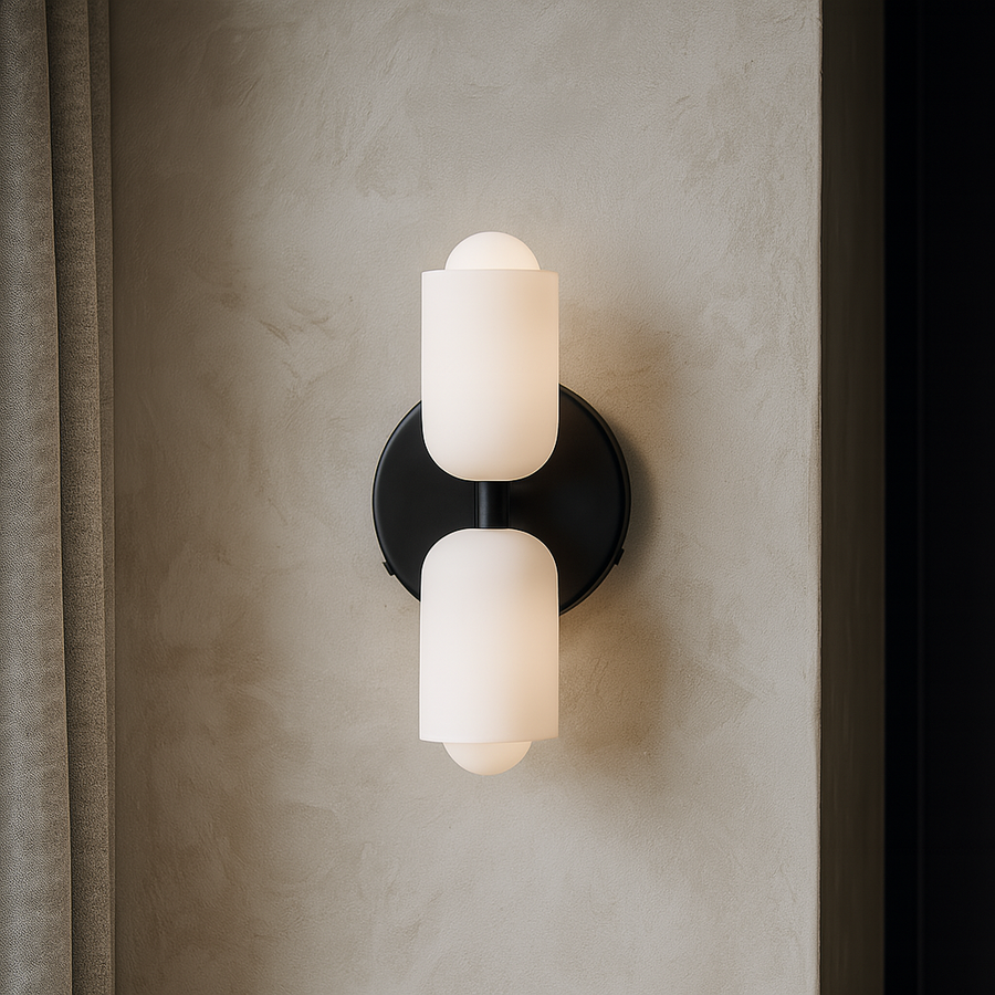 Luminária de parede nórdica de iluminação direcional, com design escandinavo sofisticado e acabamento refinado.