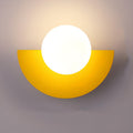 Luminária de parede nórdica minimalista com iluminação suave e design semicircular sofisticado. Amarelo 25cm x 15cm