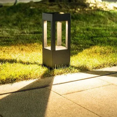 Luminária externa Caminho Nimbus para Áreas Externas