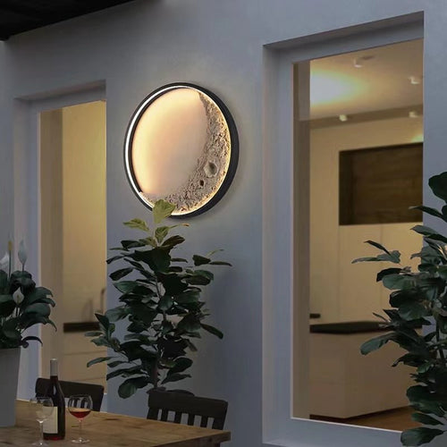 Luminária externa: Crie um efeito encantador no seu jardim com a luz da lua
