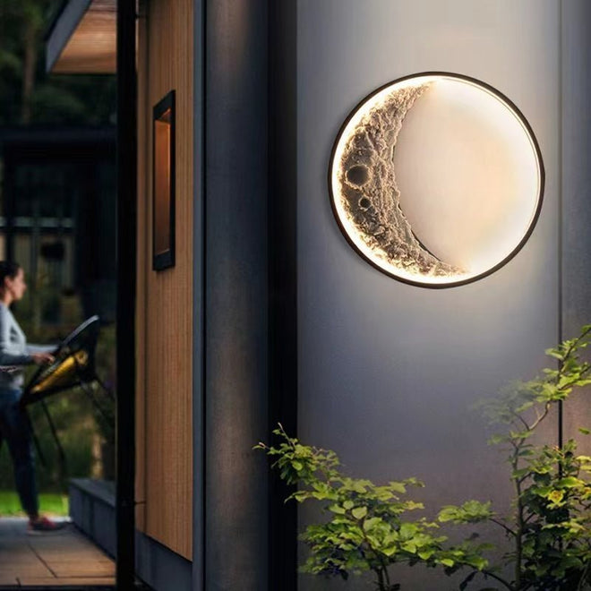 Luminária externa: Crie um efeito encantador no seu jardim com a luz da lua