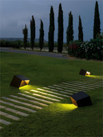 Luminária externa Cubo de Jardim solar