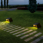 Luminária externa Cubo de Jardim solar