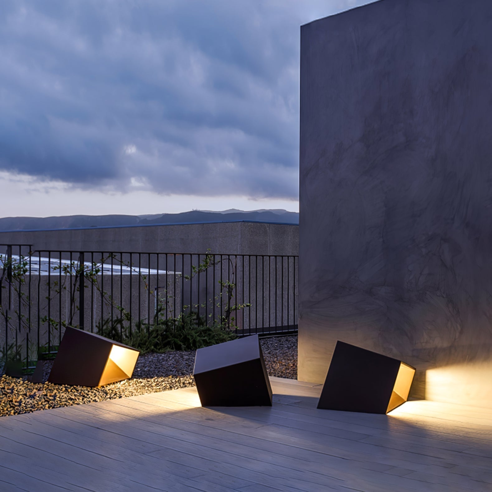 Luminária externa Cubo de Jardim solar