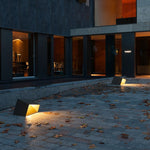 Luminária externa Cubo de Jardim solar