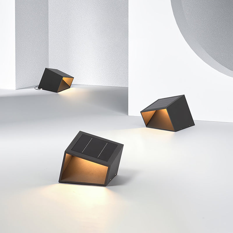 Luminária externa Cubo de Jardim solar