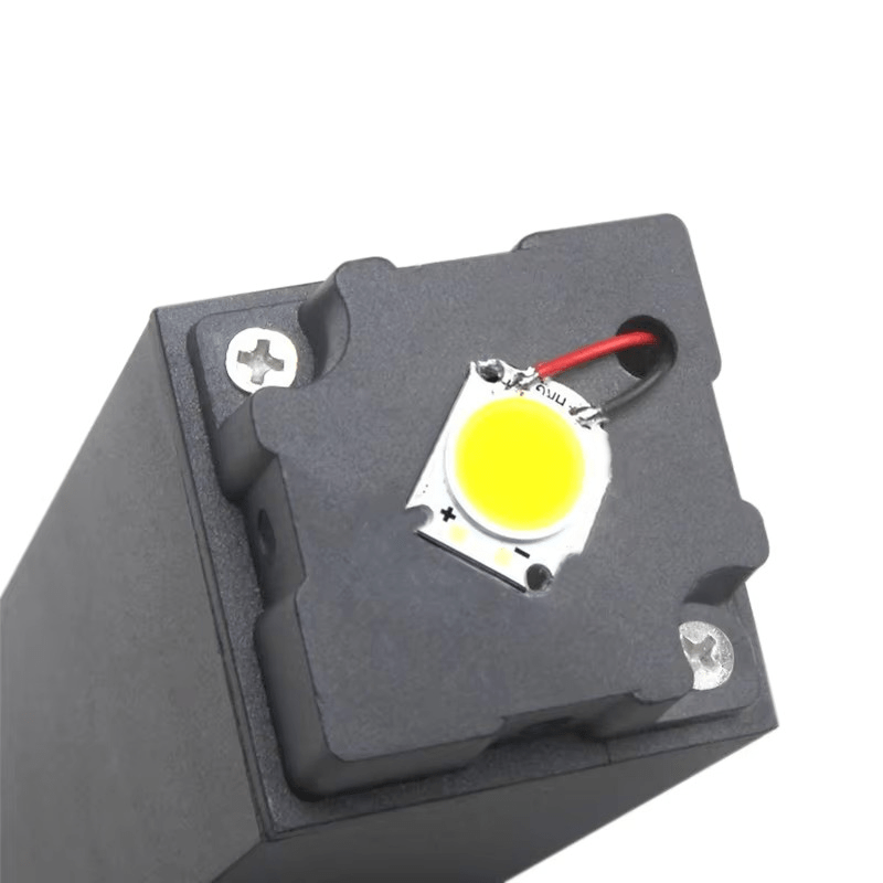 Luminária externa Gavia | Iluminação para áreas externas