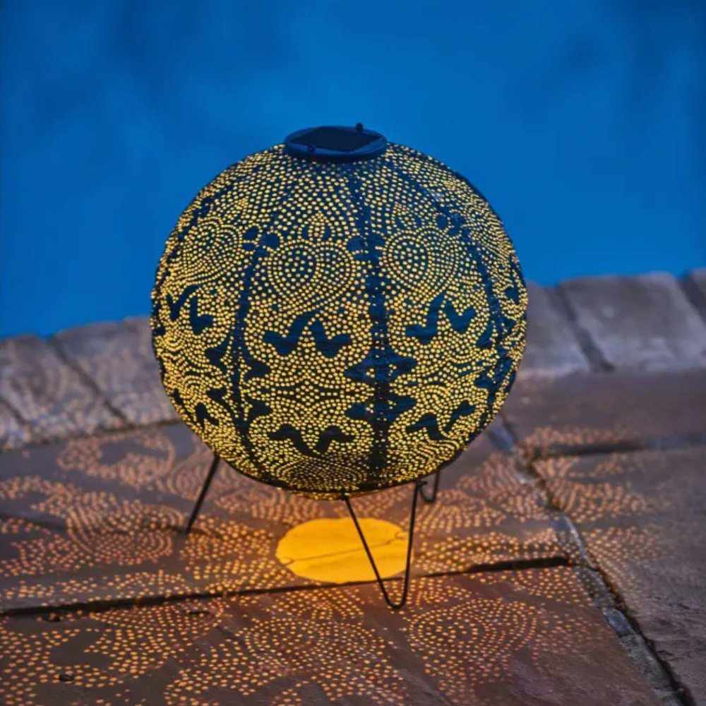 Luminária externa Globo Solar Estilizada