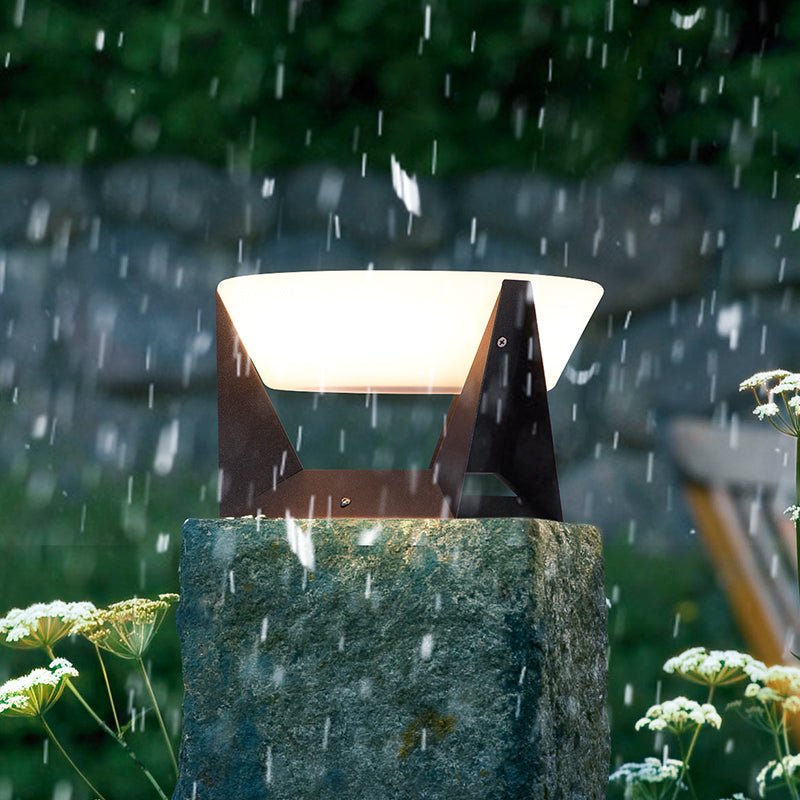 Luminária externa – Iluminação solar para jardins (alimentada por energia solar)