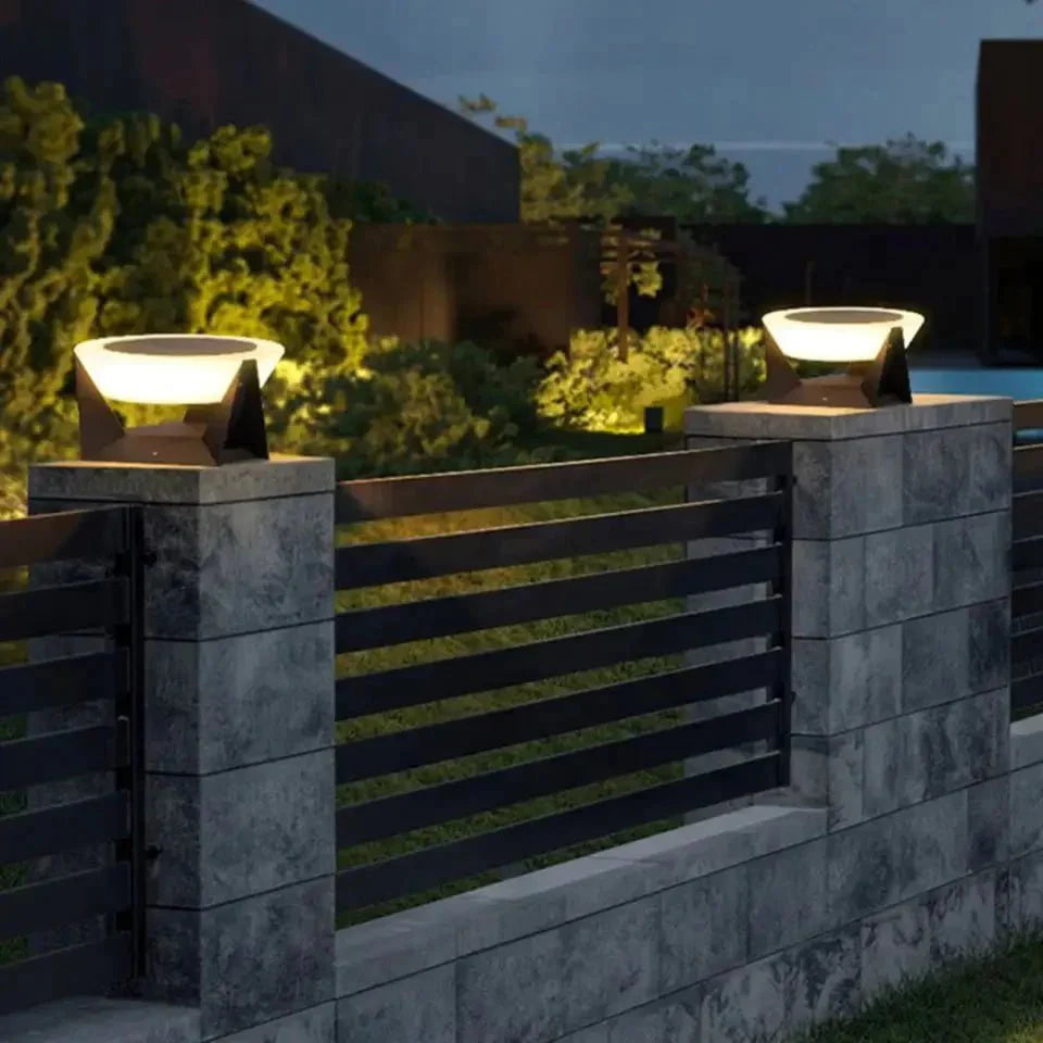 Luminária externa – Iluminação solar para jardins (alimentada por energia solar)
