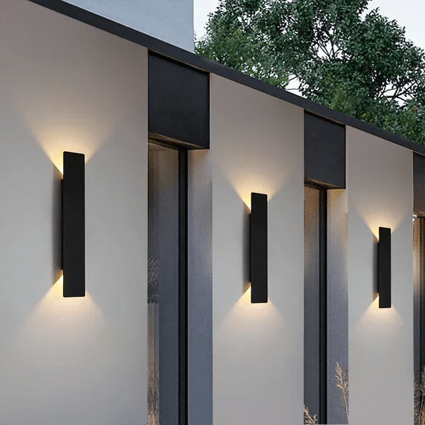 Luminária externa LED resistente à água para parede Preto