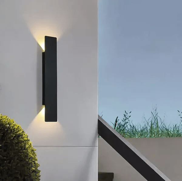 Luminária externa LED resistente à água para parede
