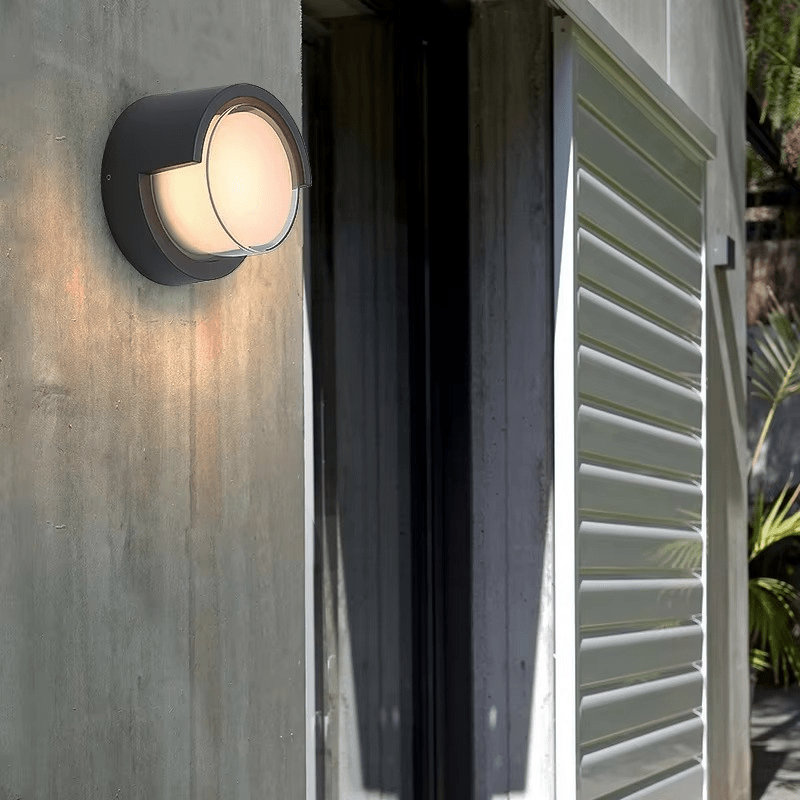 Luminária externa Lucy com Detecção de Movimento