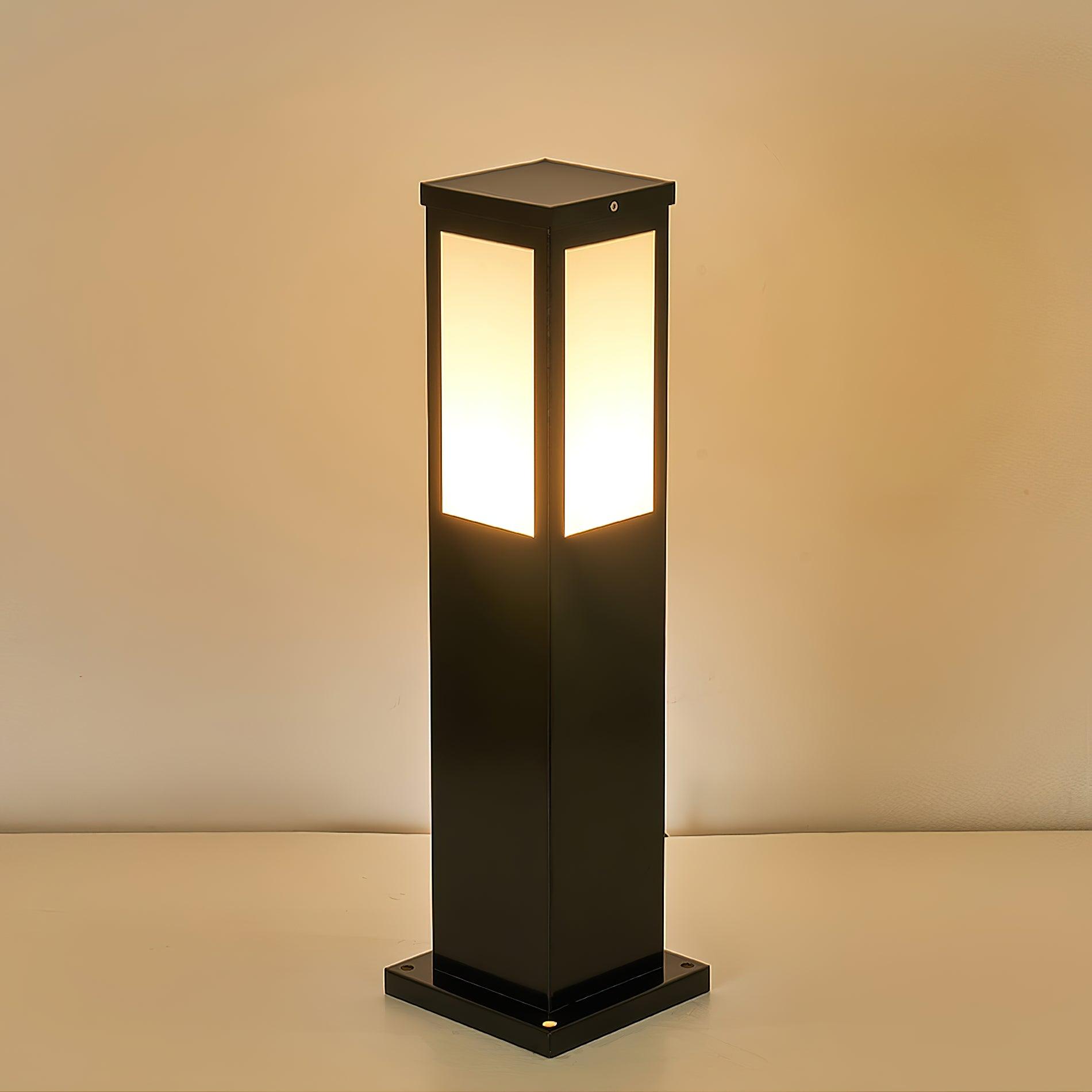 Luminária externa Lumina Kuzco