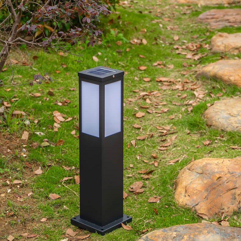 Luminária externa contemporânea solar