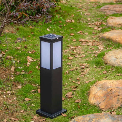 Luminária externa contemporânea solar