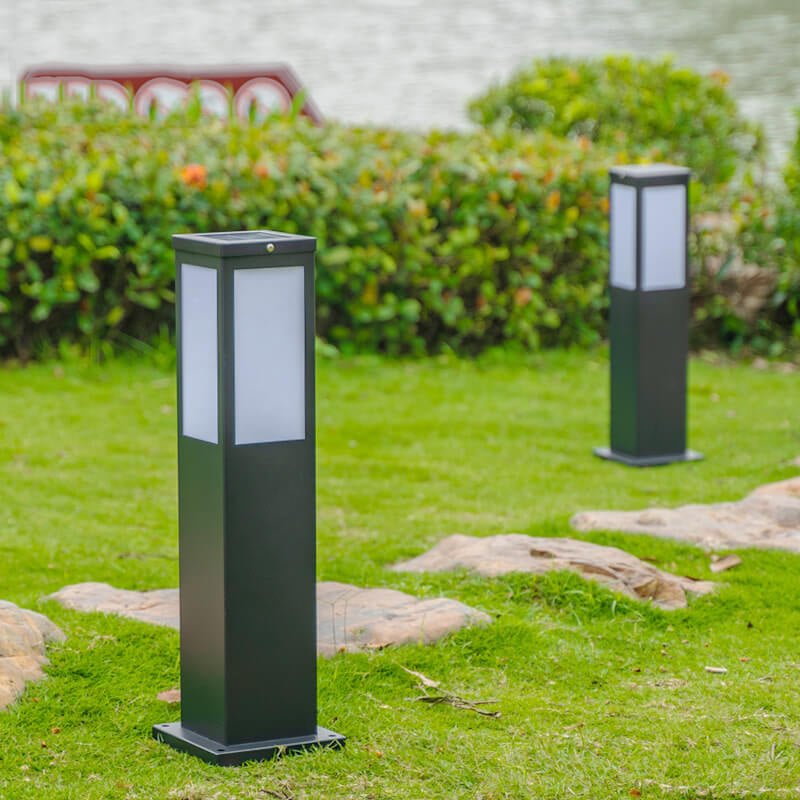 Luminária externa contemporânea solar