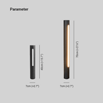Luminária externa de design contemporâneo em LED, estrutura em metal e acrílico.