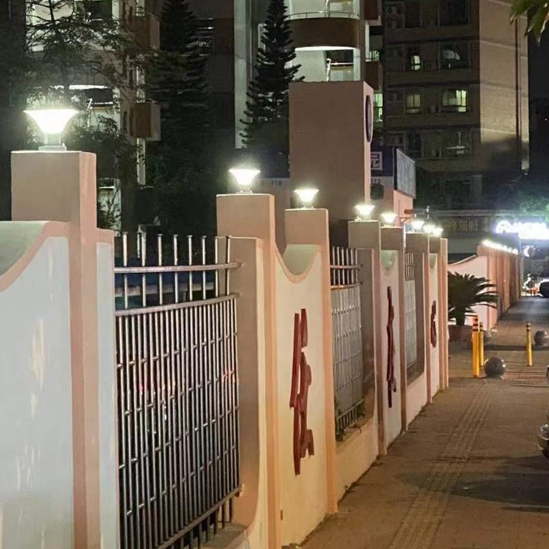 Luminária externa de poste solar
