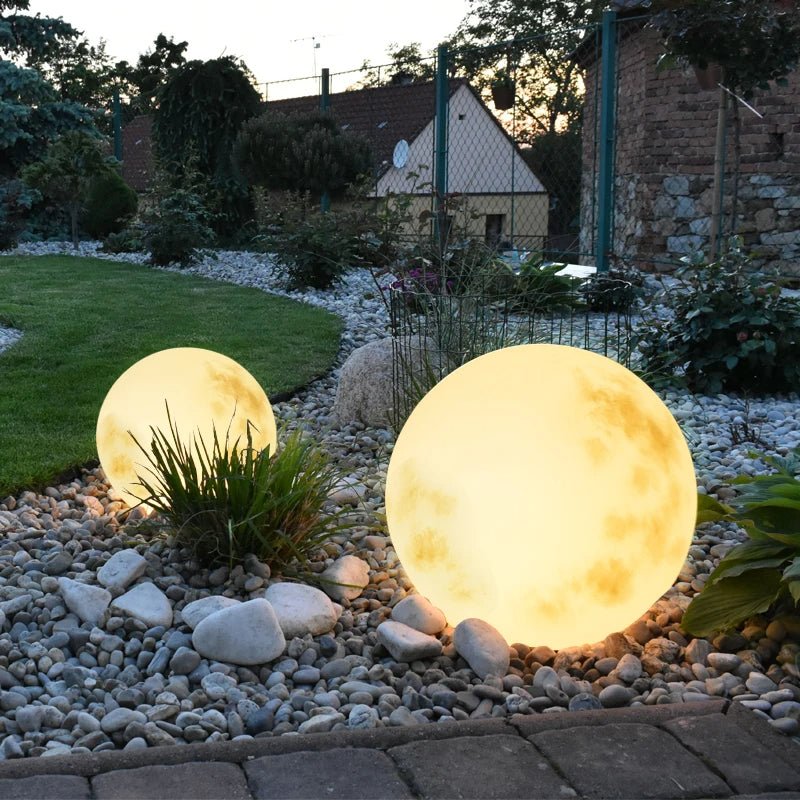 Luminária externa em forma de lua | Luminária de jardim Moonlamp™