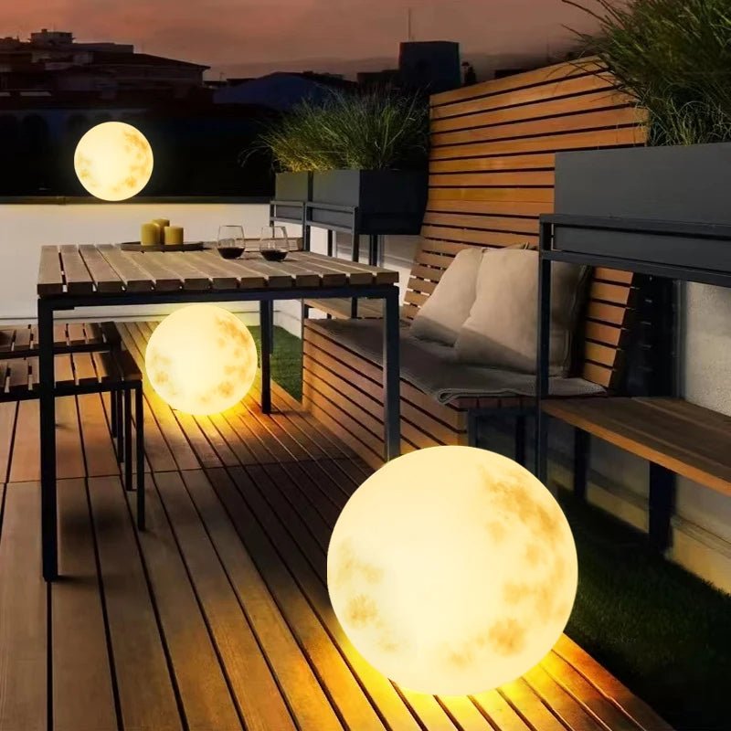 Luminária externa em forma de lua | Luminária de jardim Moonlamp™